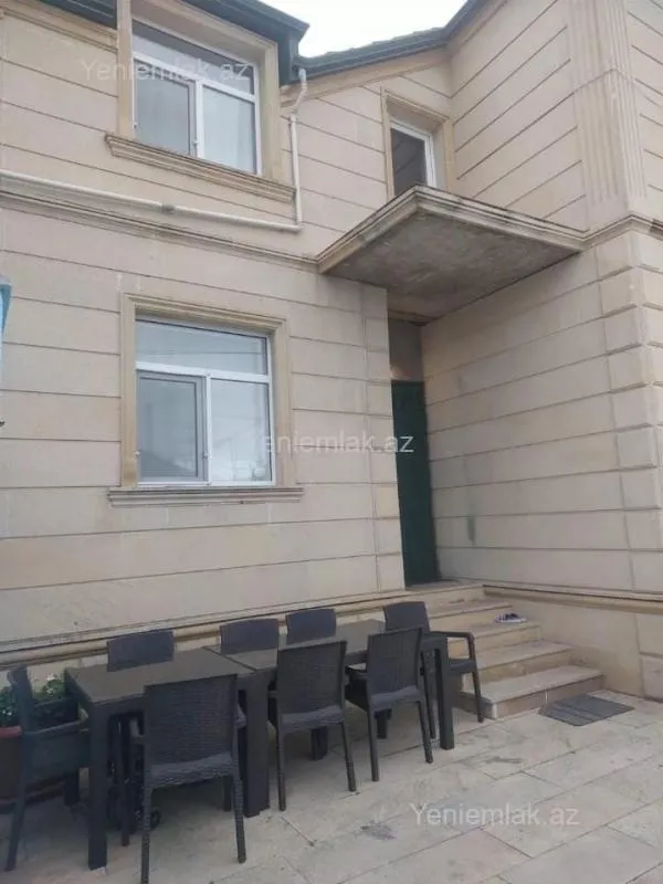 Satılır 6 otaqlı həyət evi 116 m²