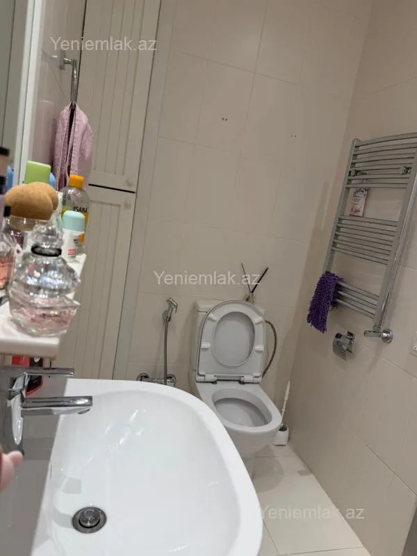 Satılır 2 otaqlı yeni tikili 90 m²