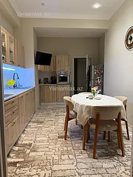 Satılır 2 otaqlı yeni tikili 90 m²