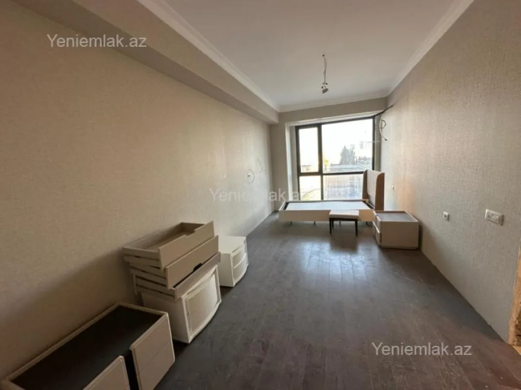 Satılır 4 otaqlı yeni tikili 157 m²