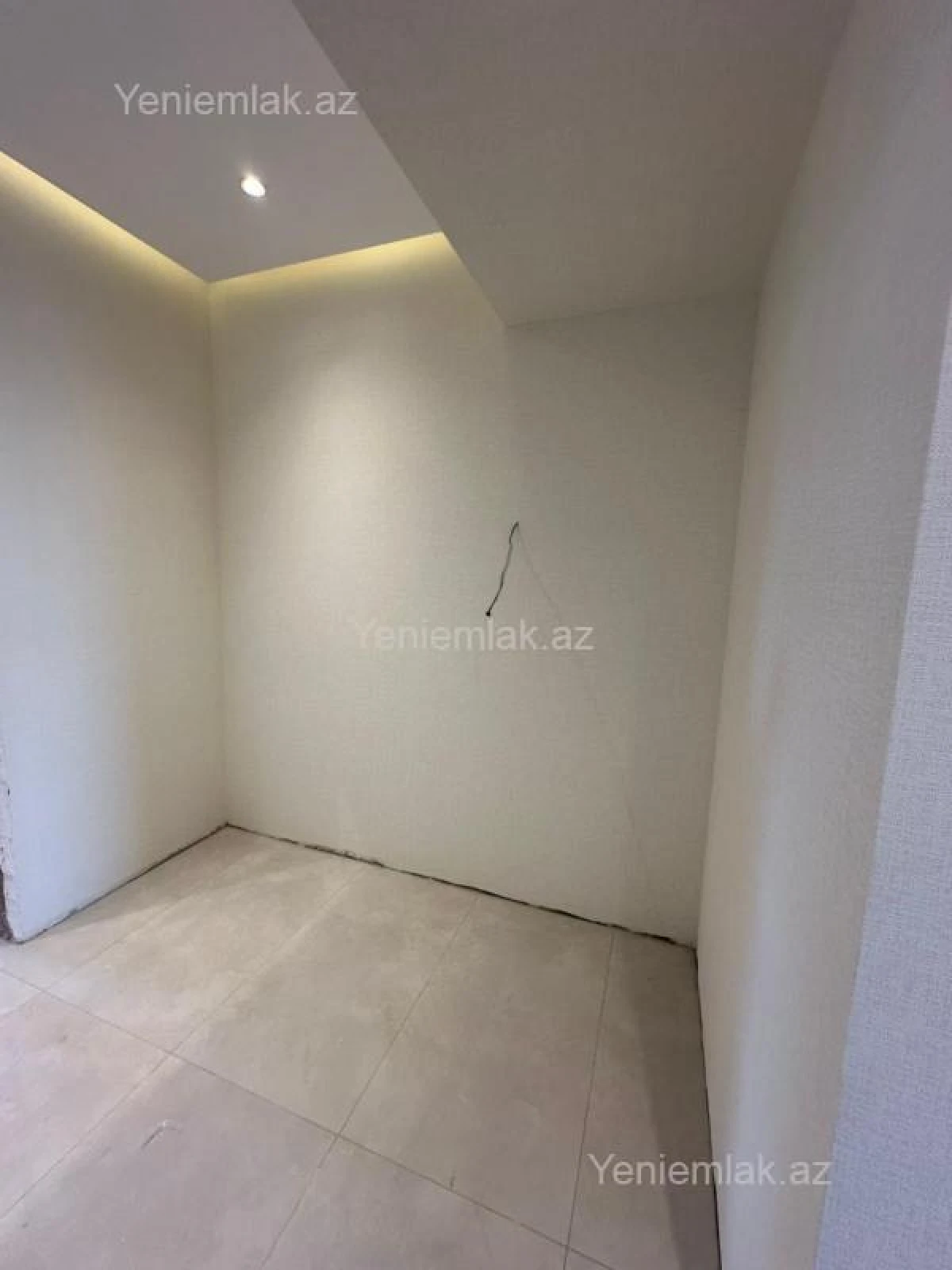 Satılır 4 otaqlı yeni tikili 157 m²
