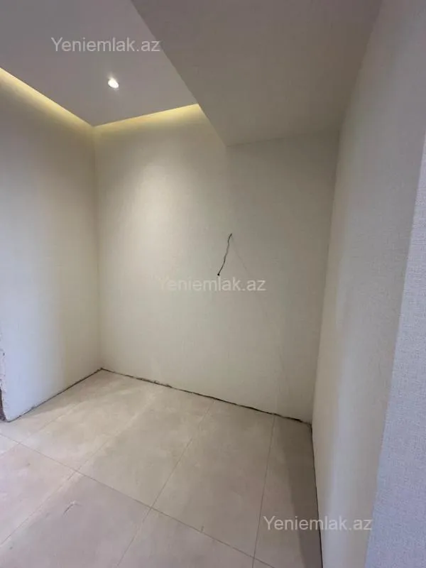 Satılır 4 otaqlı yeni tikili 157 m²