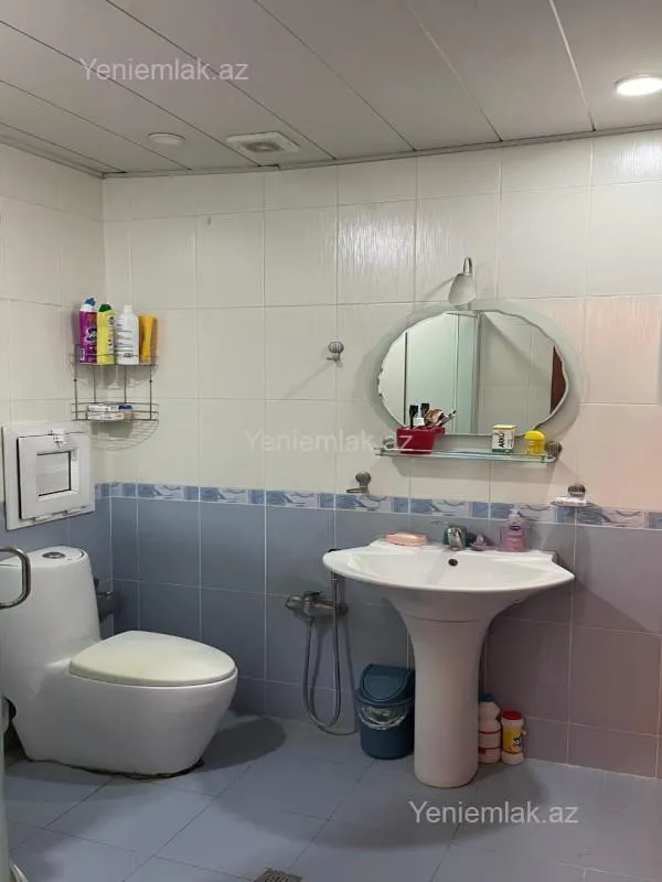 Satılır 3 otaqlı yeni tikili 100 m²