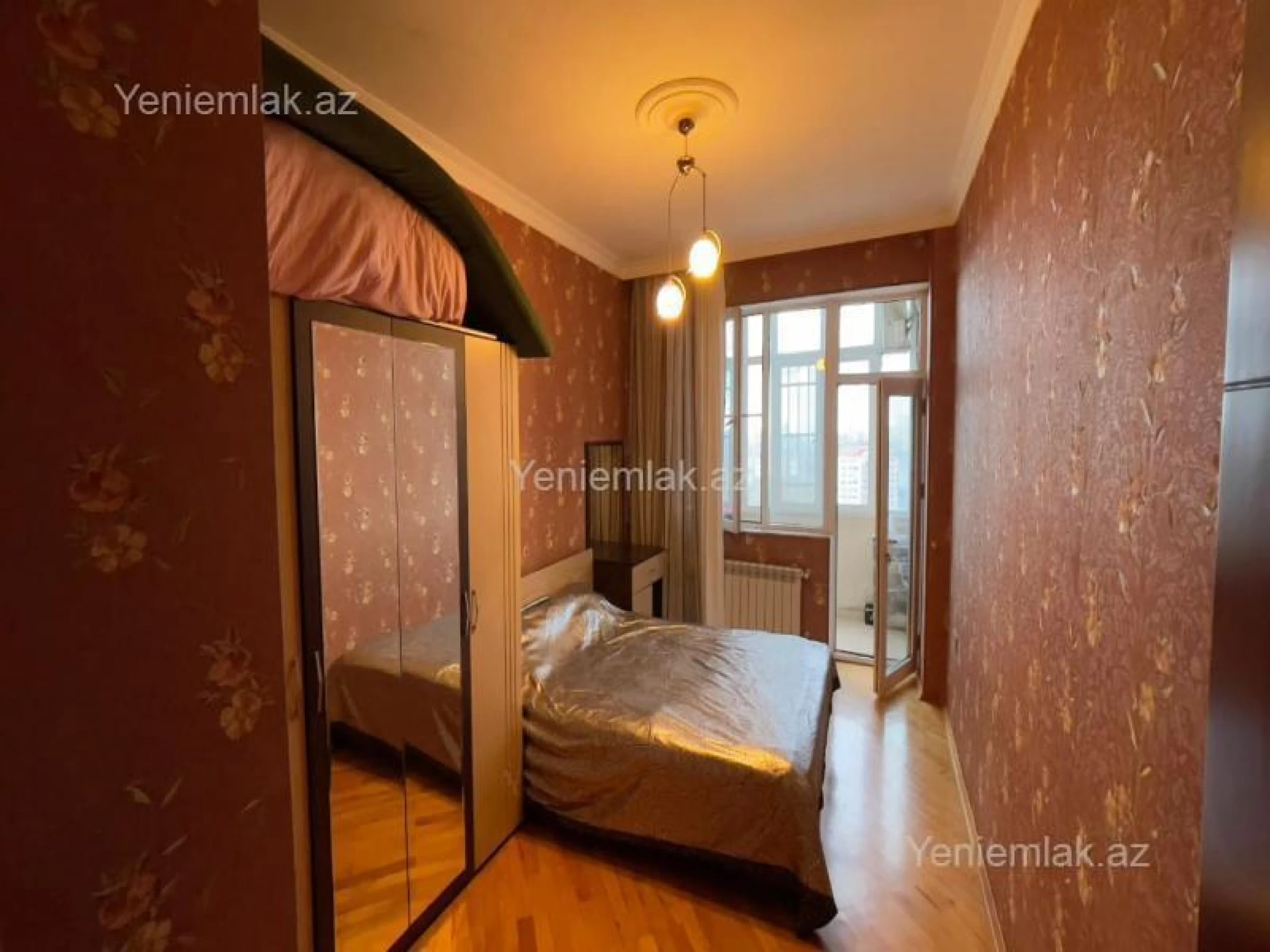 Satılır 3 otaqlı yeni tikili 100 m²