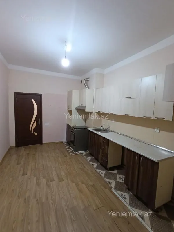 Satılır 2 otaqlı yeni tikili 85 m²