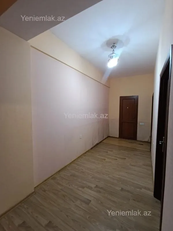 Satılır 2 otaqlı yeni tikili 85 m²
