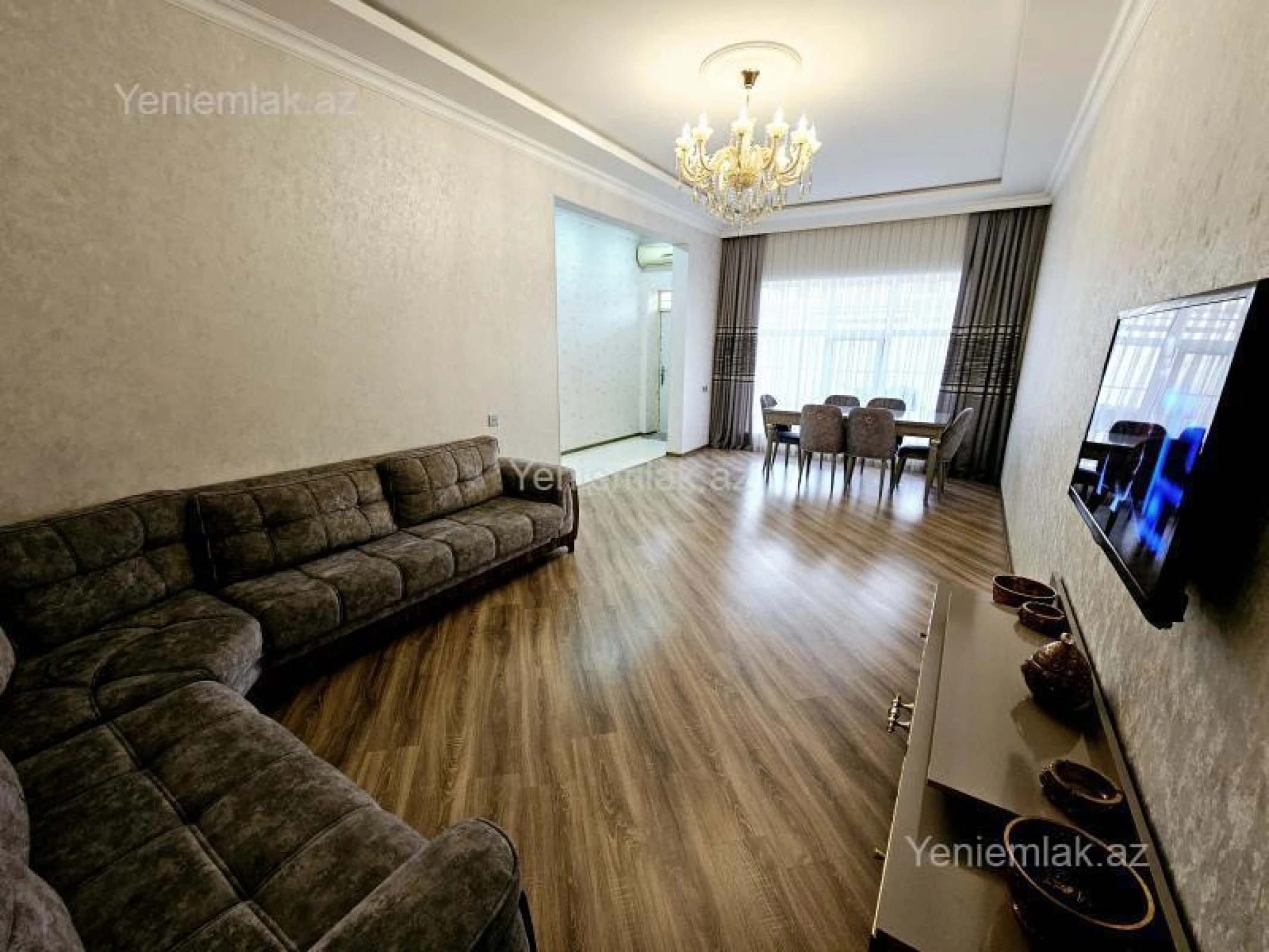 Satılır 4 otaqlı həyət evi 200 m²