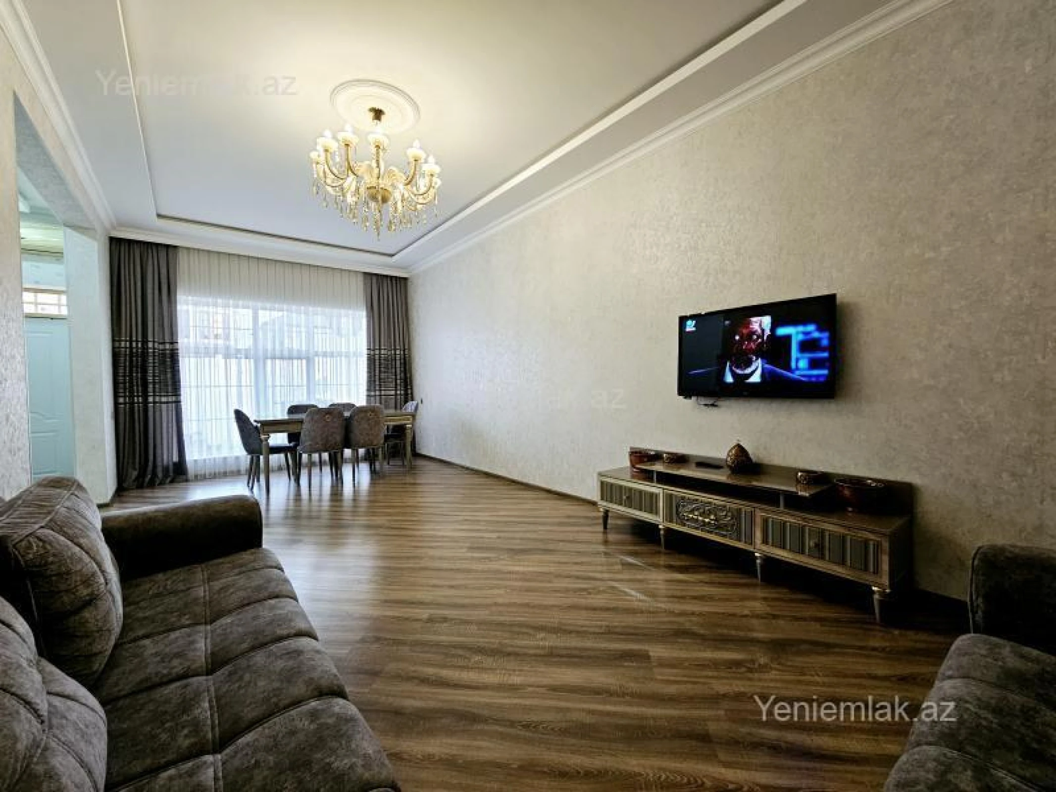 Satılır 4 otaqlı həyət evi 200 m²