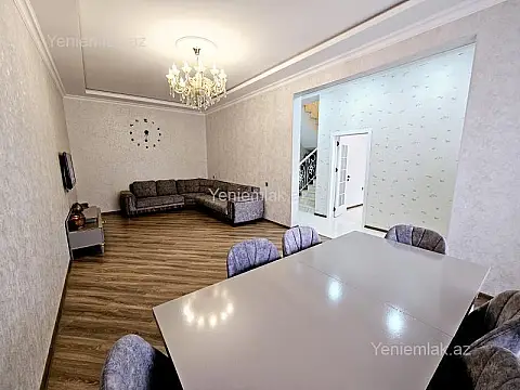 Satılır 4 otaqlı həyət evi 200 m²