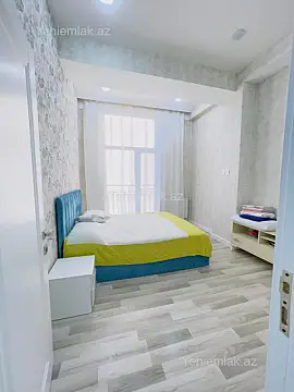 Satılır 4 otaqlı yeni tikili 130 m²