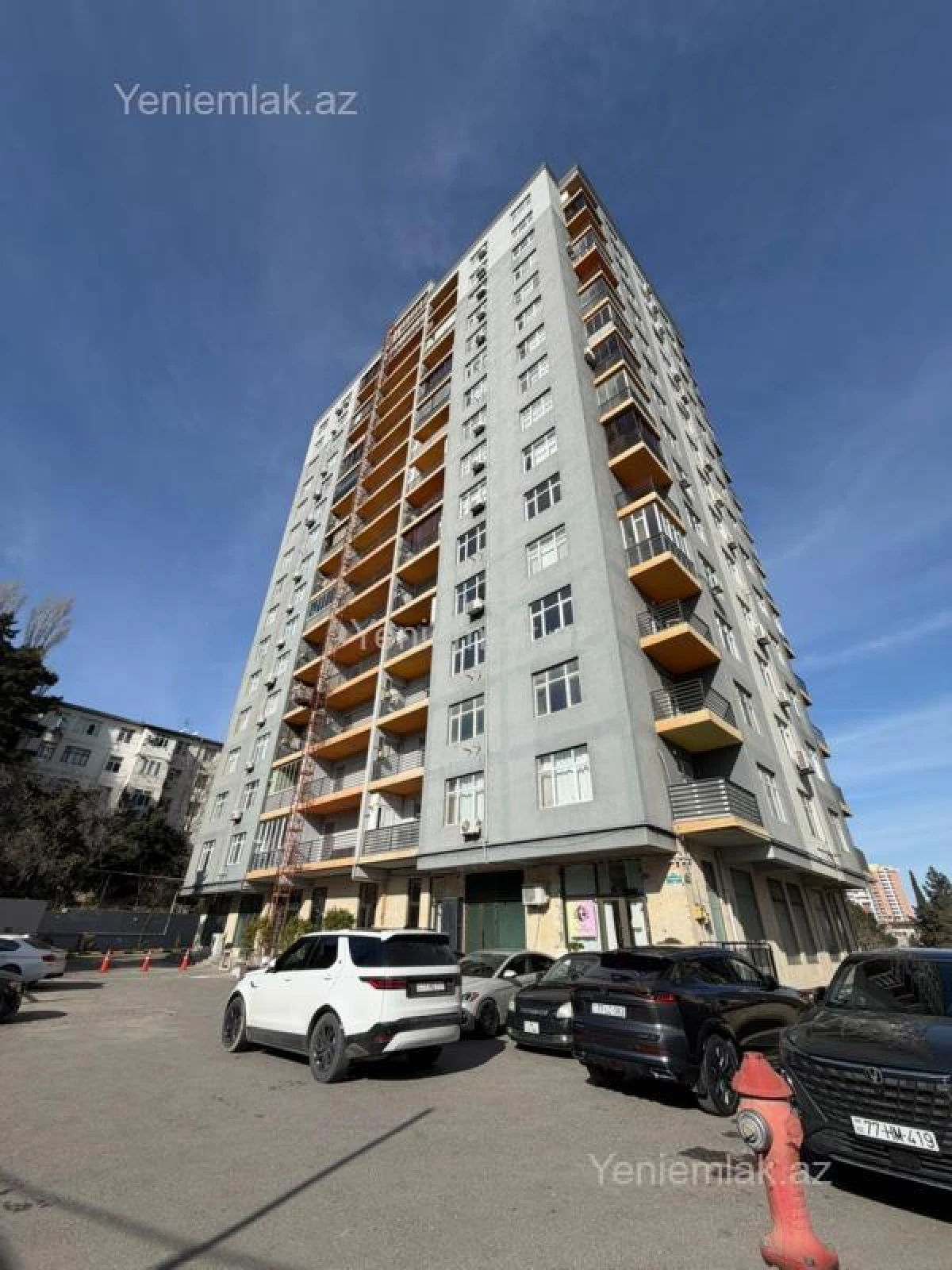 Satılır 3 otaqlı yeni tikili 108 m²