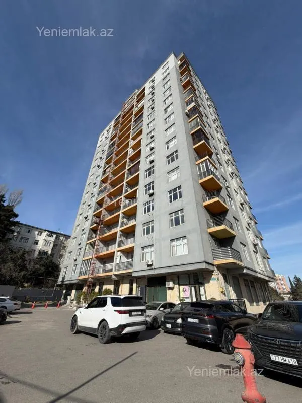 Satılır 3 otaqlı yeni tikili 108 m²