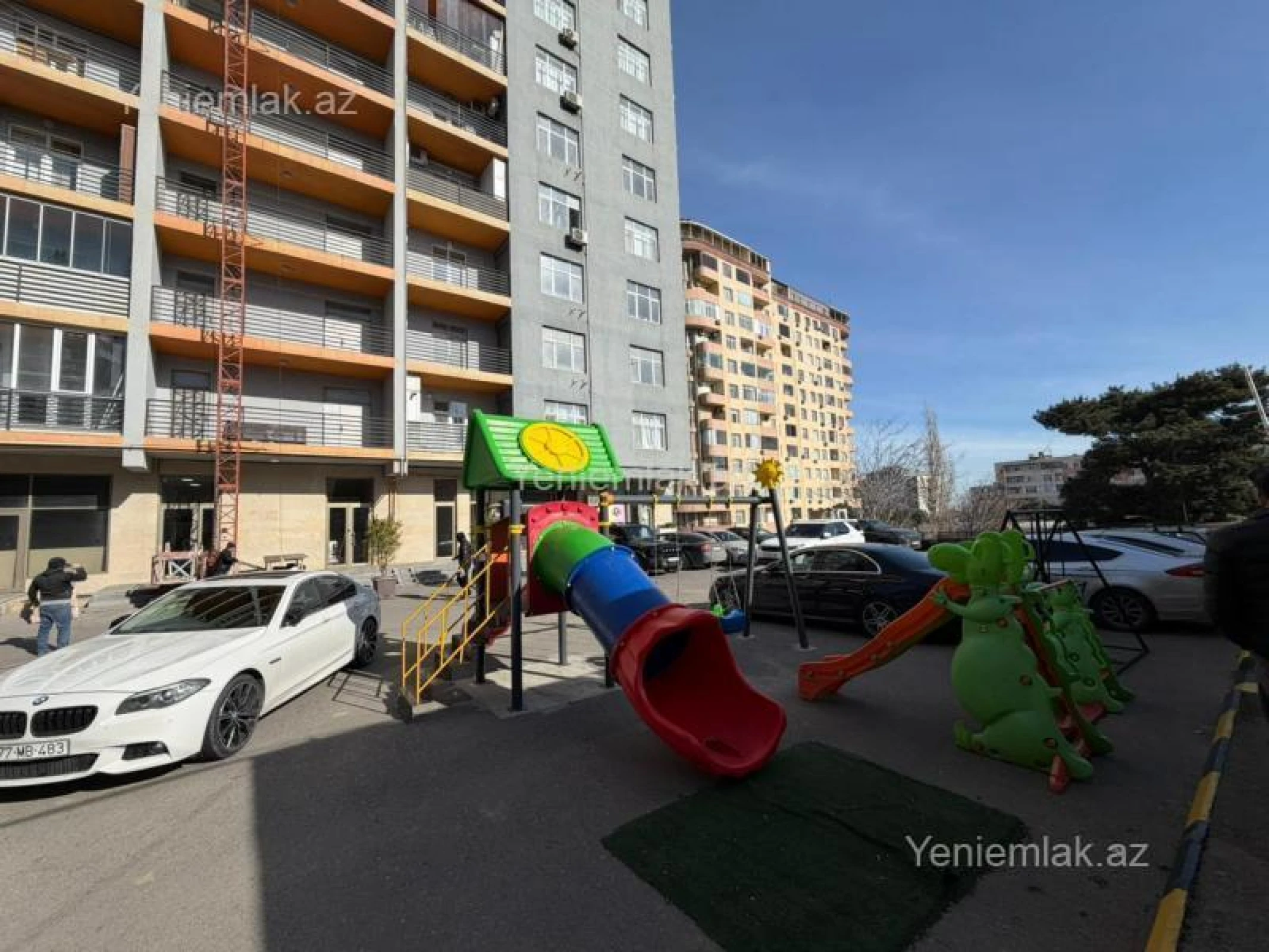 Satılır 3 otaqlı yeni tikili 108 m²
