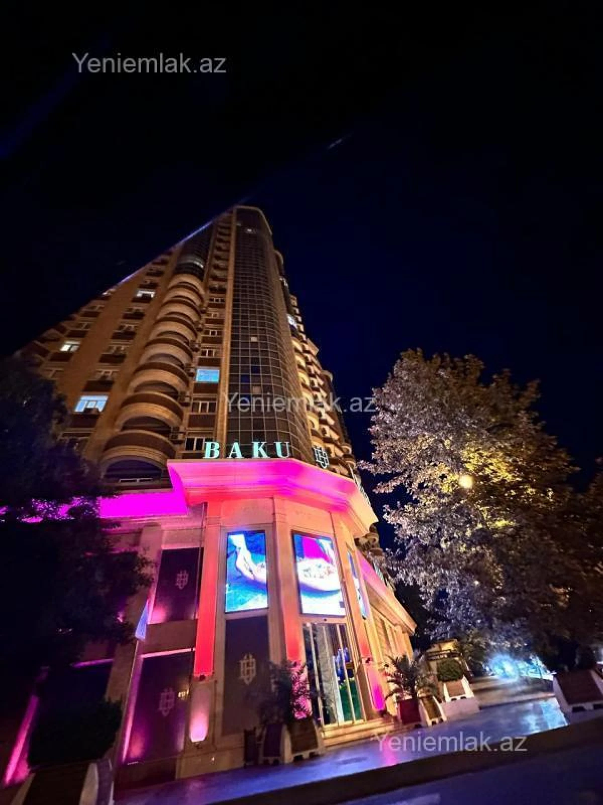 Satılır 3 otaqlı yeni tikili 135 m²