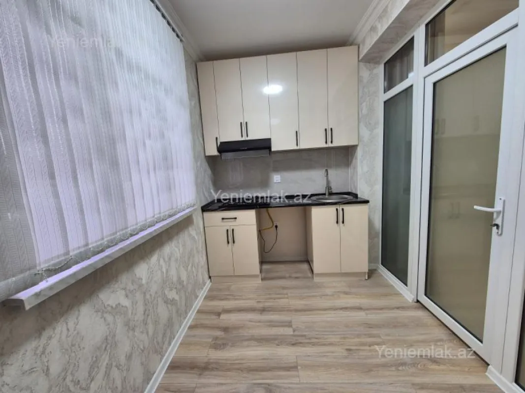 Satılır 3 otaqlı köhnə tikili 65 m²