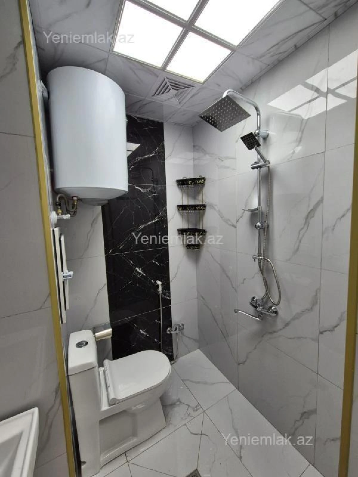 Satılır 3 otaqlı köhnə tikili 65 m²