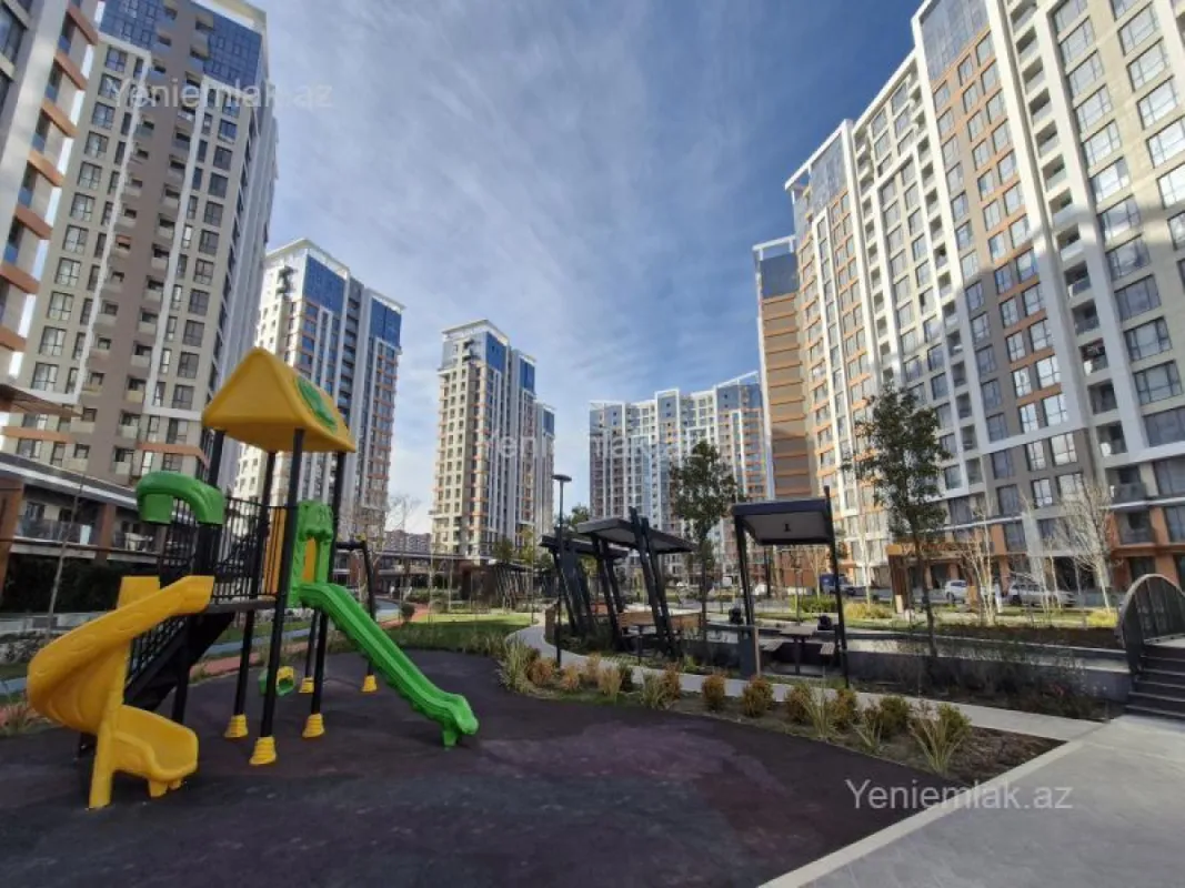 Satılır 3 otaqlı yeni tikili 84 m²