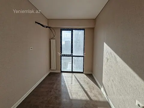 Satılır 3 otaqlı yeni tikili 84 m²