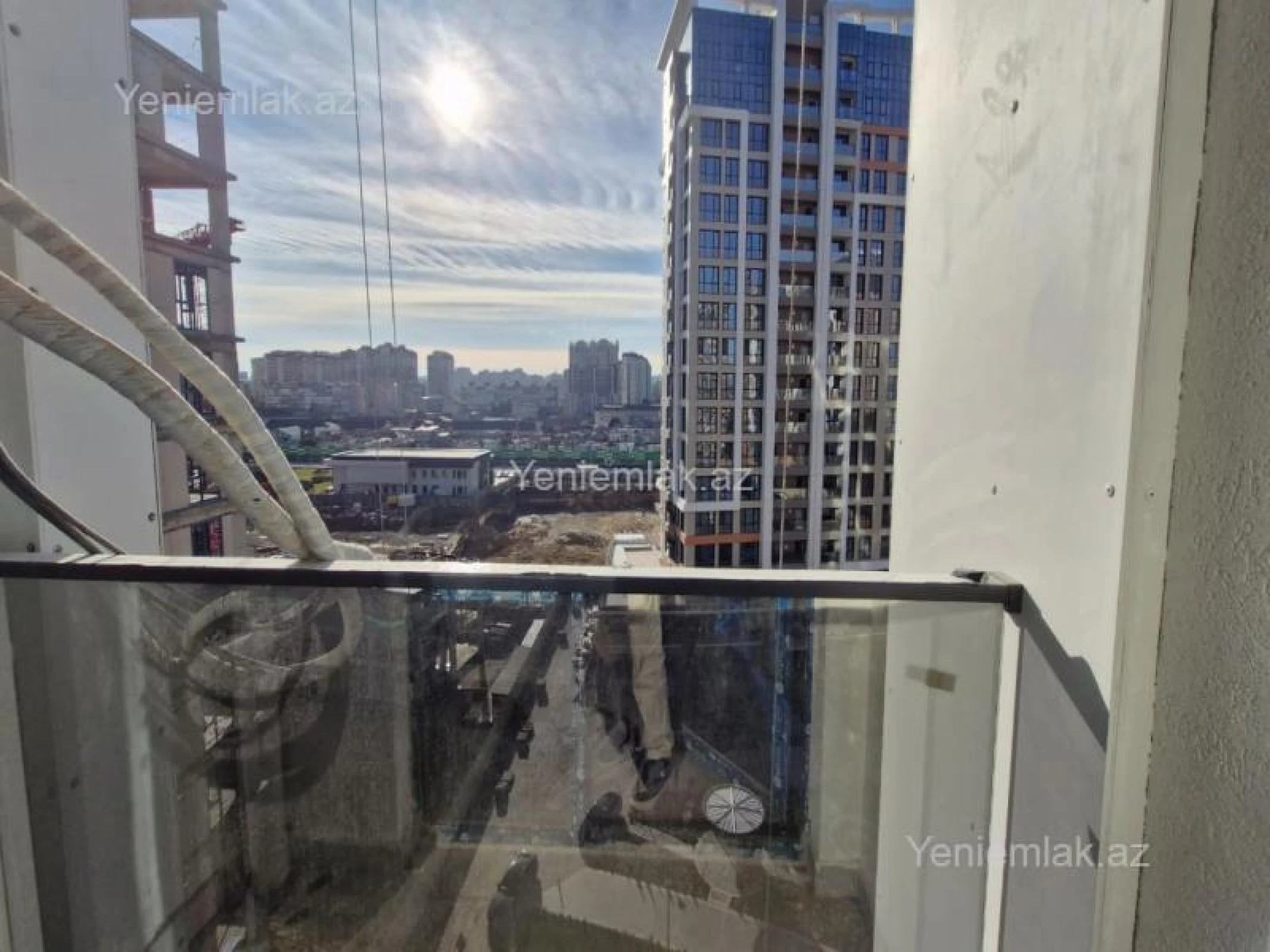 Satılır 3 otaqlı yeni tikili 84 m²