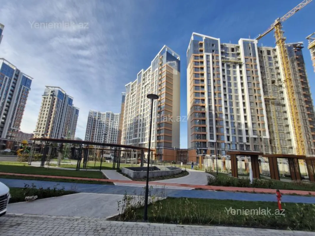 Satılır 3 otaqlı yeni tikili 84 m²
