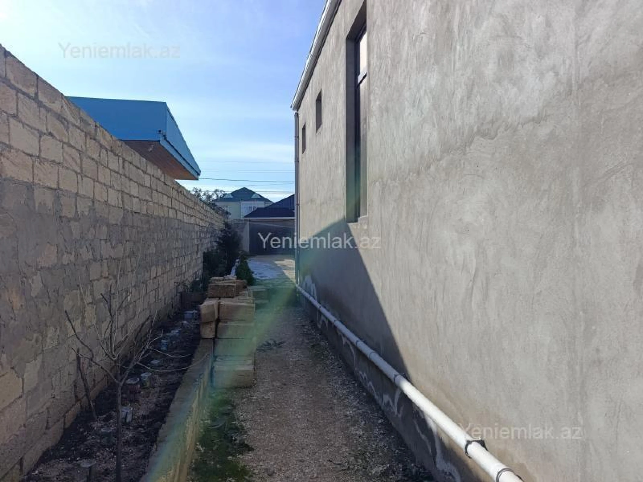 Satılır 4 otaqlı həyət evi 150 m²