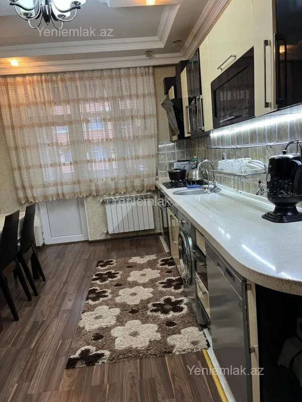 Satılır 3 otaqlı yeni tikili 126 m²