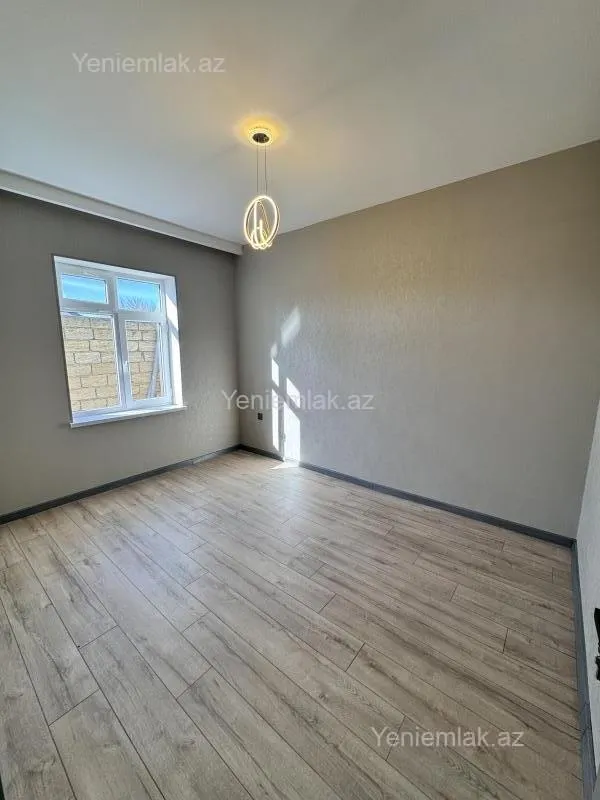 Satılır 4 otaqlı həyət evi 120 m²