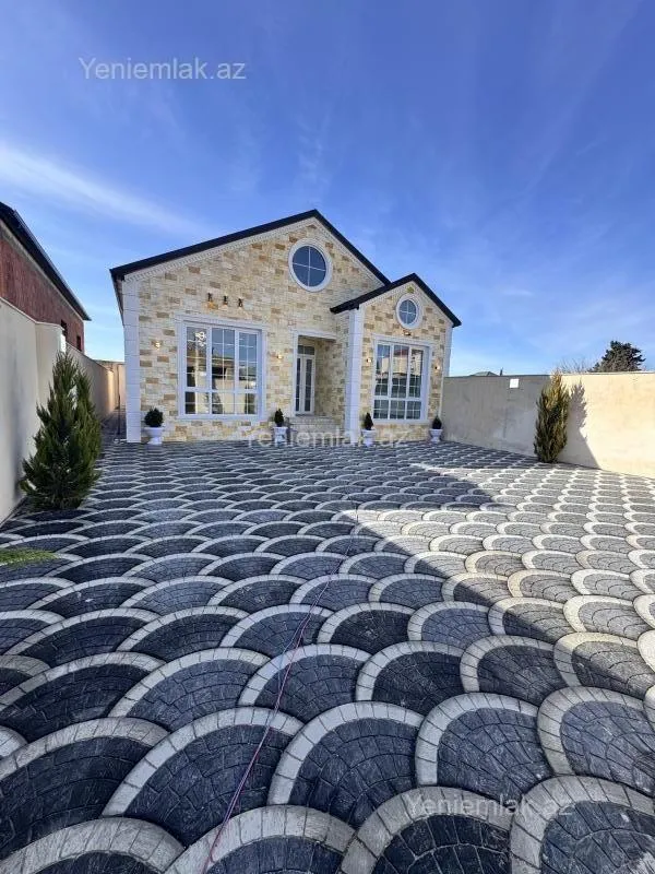 Satılır 4 otaqlı həyət evi 120 m²