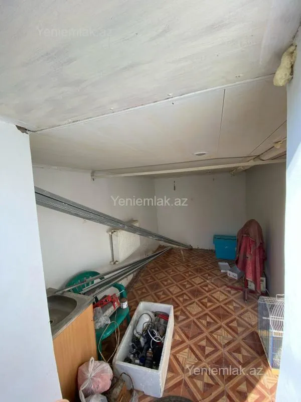 Satılır 4 otaqlı həyət evi 120 m²