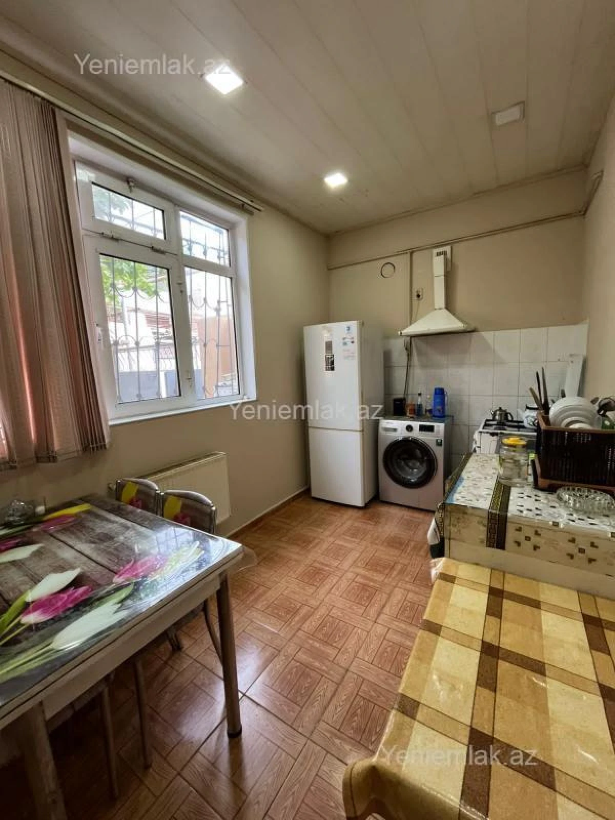 Satılır 4 otaqlı həyət evi 120 m²