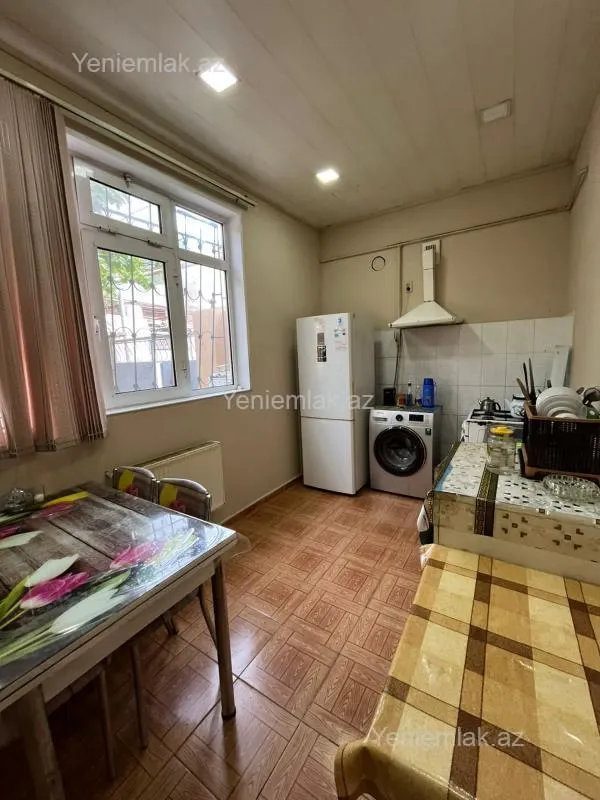 Satılır 4 otaqlı həyət evi 120 m²