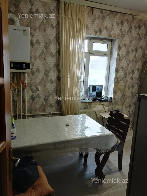 Satılır 3 otaqlı həyət evi 100 m²