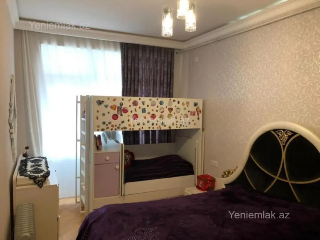 Satılır 2 otaqlı yeni tikili 70 m²
