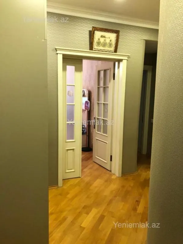 Satılır 2 otaqlı yeni tikili 70 m²