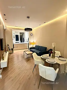 Satılır 2 otaqlı yeni tikili 60 m²