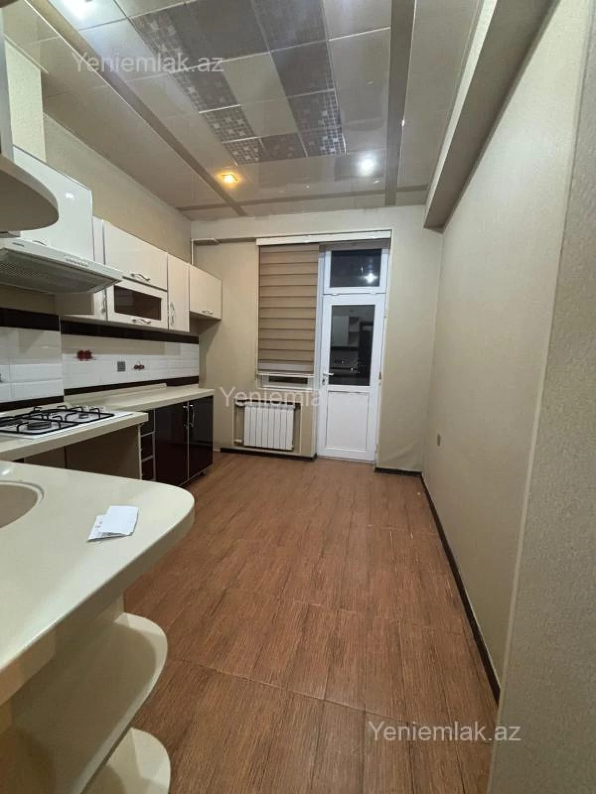 Satılır 3 otaqlı yeni tikili 94 m²