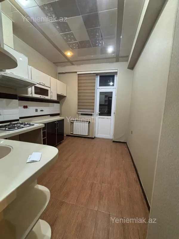 Satılır 3 otaqlı yeni tikili 94 m²