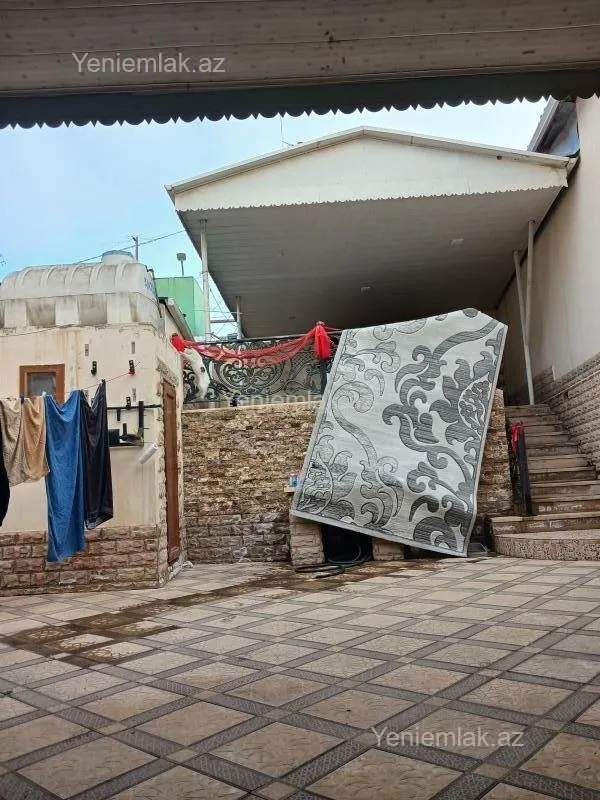Satılır 3 otaqlı həyət evi 80 m²