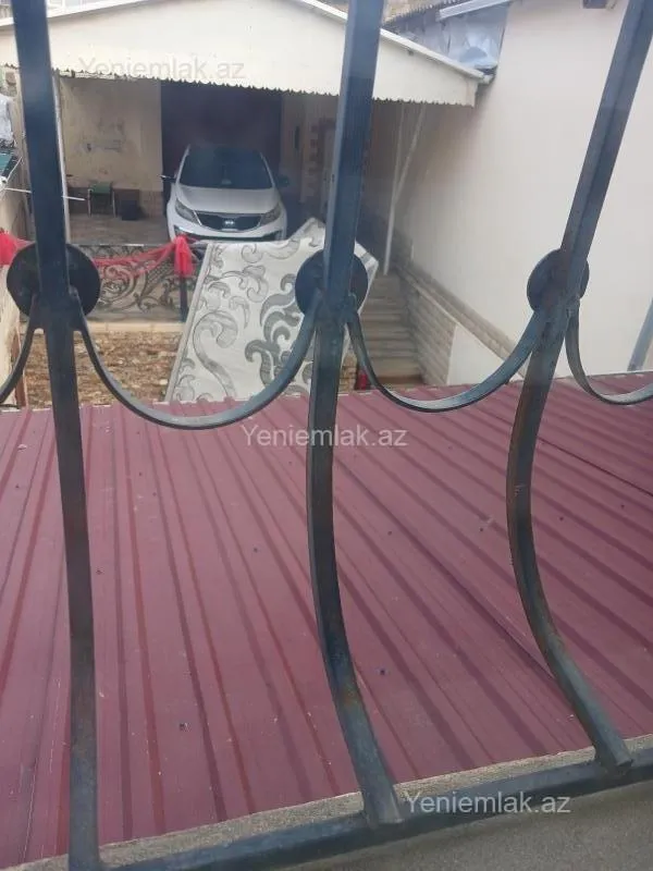 Satılır 3 otaqlı həyət evi 80 m²