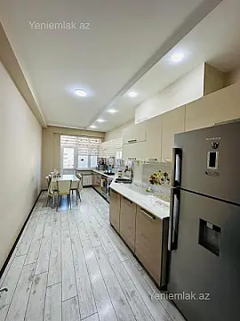 Satılır 3 otaqlı yeni tikili 133 m²