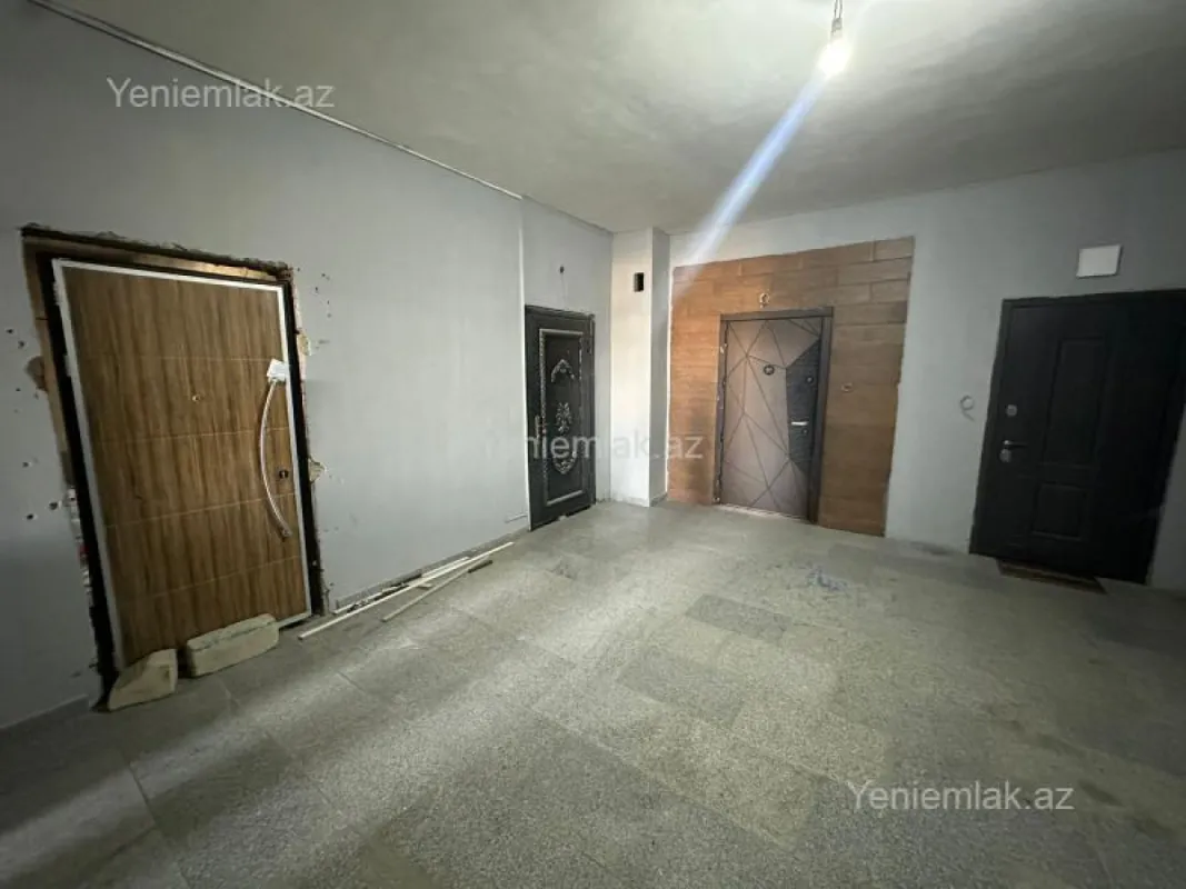 Satılır 3 otaqlı yeni tikili 147 m²