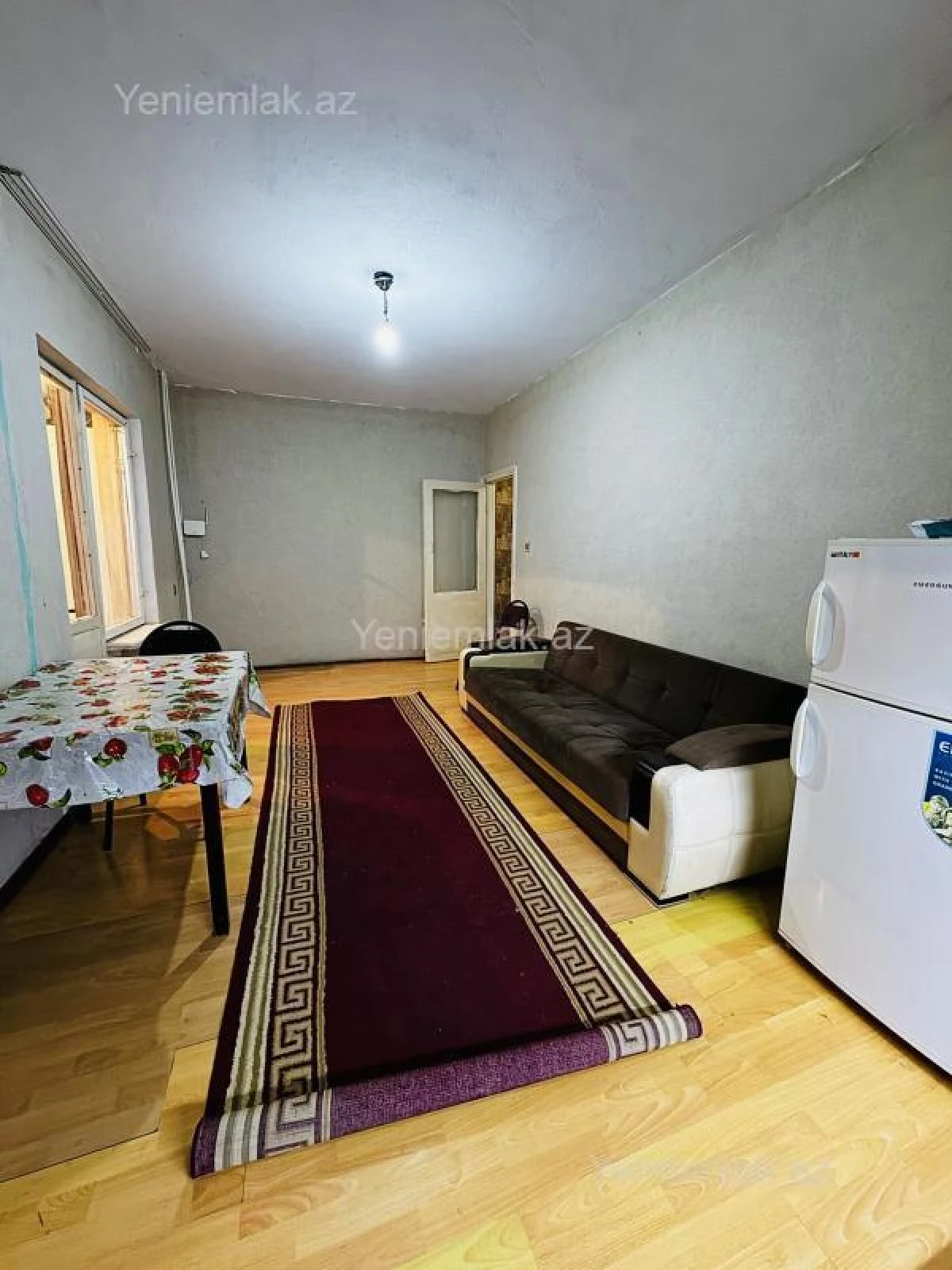 Satılır 2 otaqlı köhnə tikili 40 m²