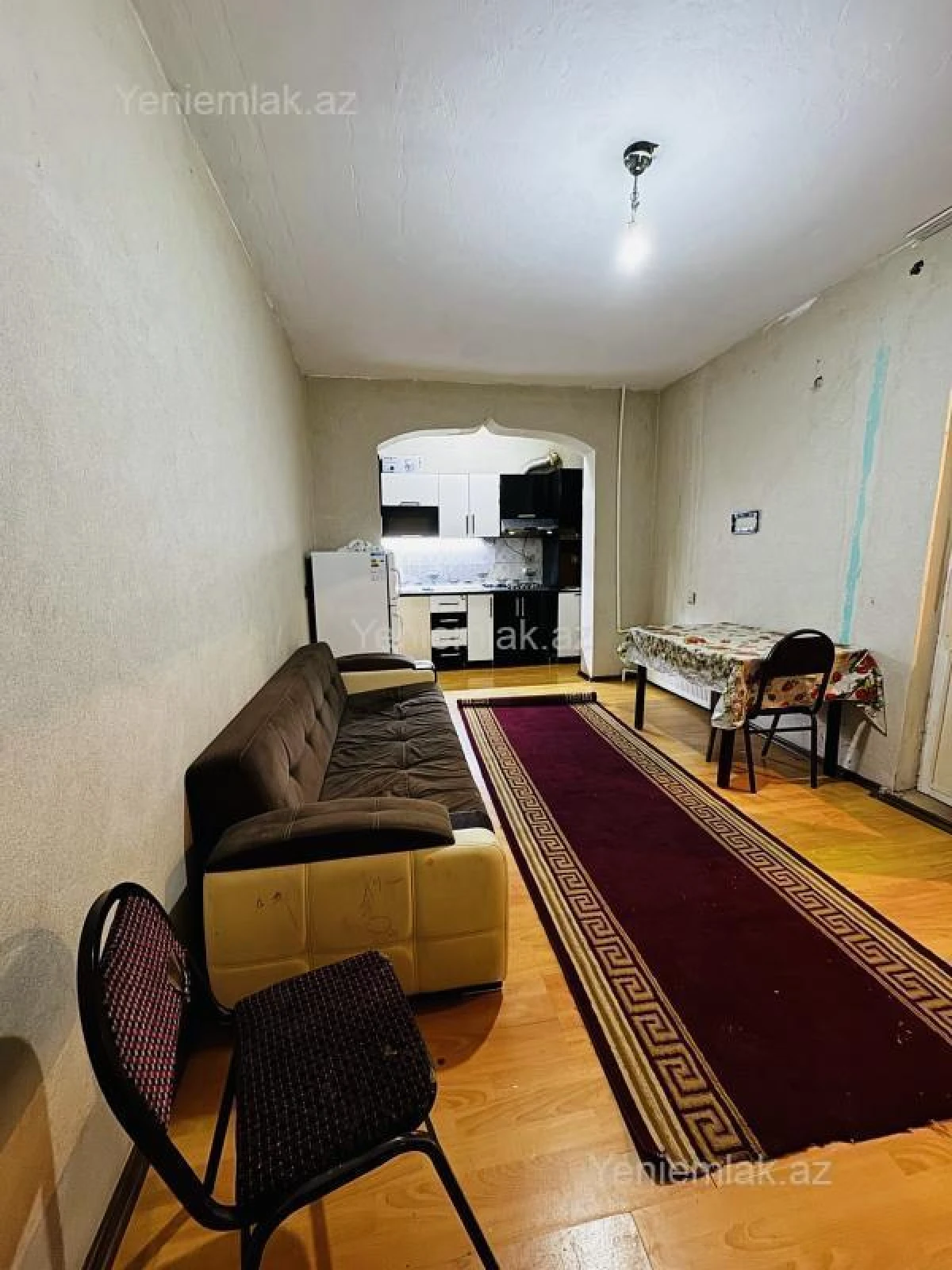 Satılır 2 otaqlı köhnə tikili 40 m²