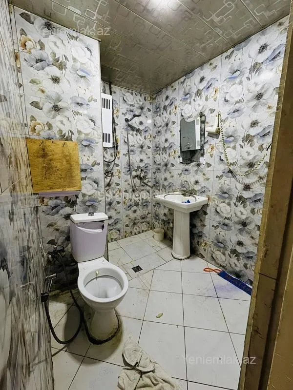 Satılır 2 otaqlı köhnə tikili 40 m²