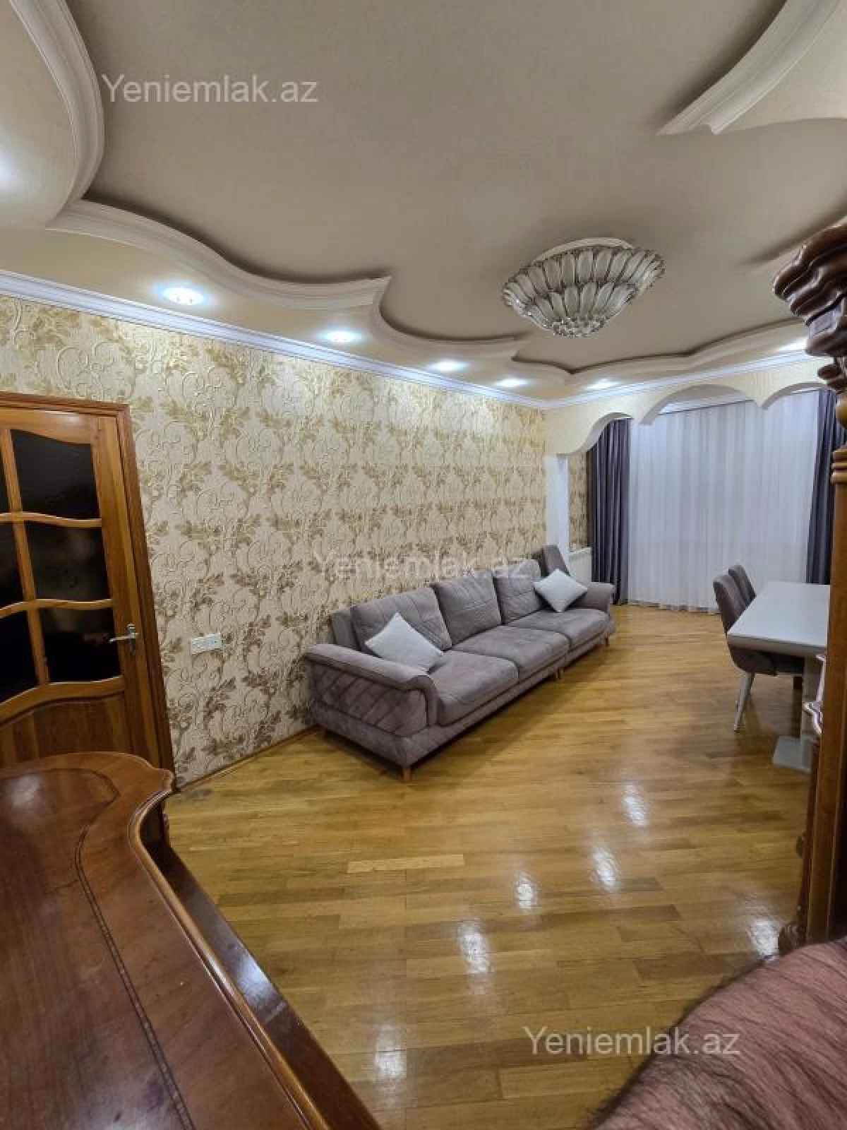 Satılır 3 otaqlı köhnə tikili 80 m²