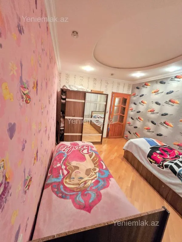 Satılır 3 otaqlı köhnə tikili 80 m²