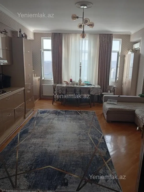Satılır 3 otaqlı yeni tikili 125 m²