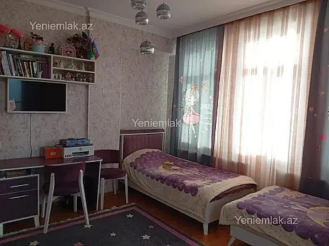 Satılır 3 otaqlı yeni tikili 125 m²
