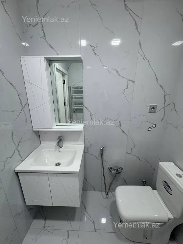 Satılır 2 otaqlı yeni tikili 44 m²