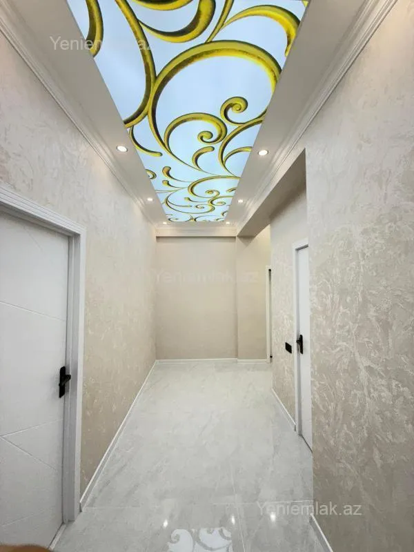 Satılır 3 otaqlı yeni tikili 80 m²